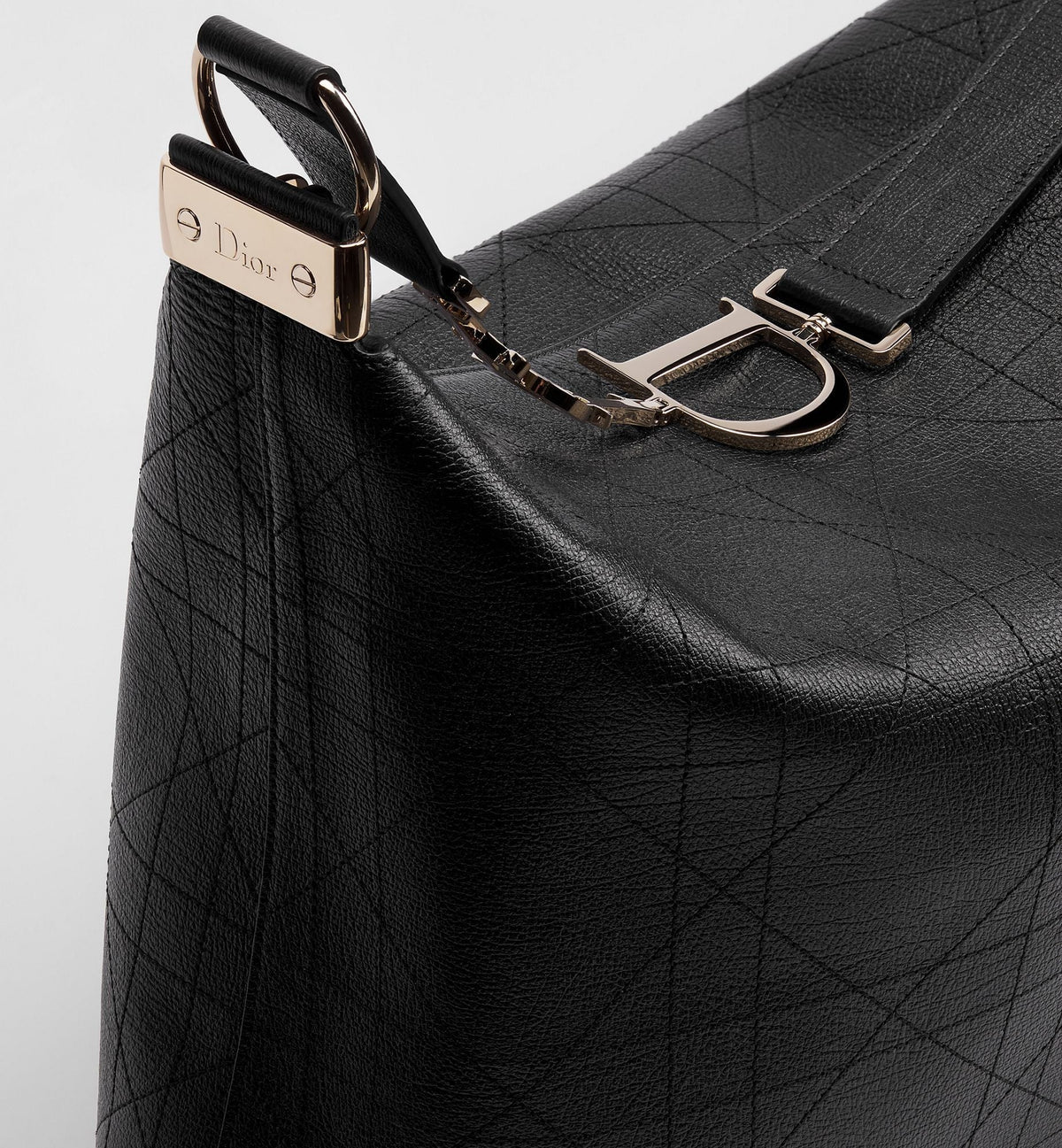 Women's Large Flat Macrocannage Bag