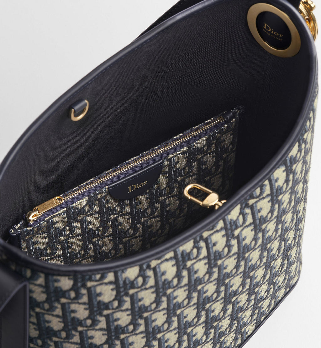 Women's Medium Médaillon Bucket Bag