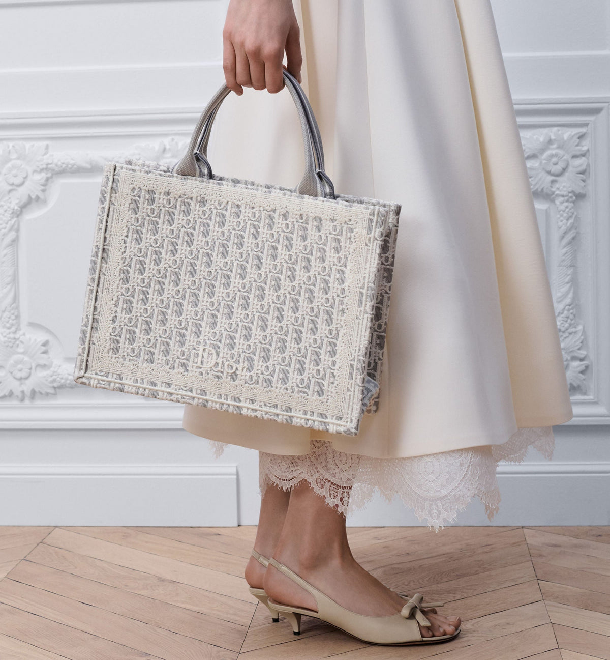 Med Book Designer Tote Bag With Latte & Gray Oblique Embroidery & White Lace & Strap For Women