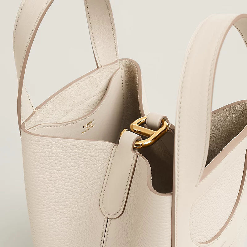 In-the-Loop 18 Luxury Handbag With Taurillon Clemence And Swift Calfskin Chaine d'Ancre Closure For Women