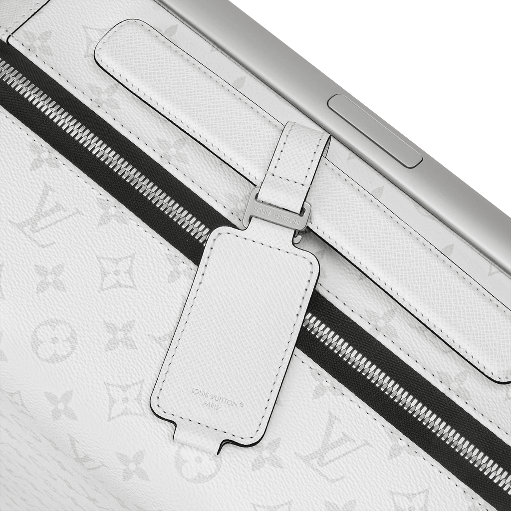 Horizon 55 Rolling Suitcase Monogram Taigarama M13778 Collection