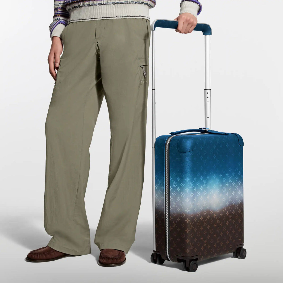 Horizon 55 Rolling Suitcase Monogram Pigment M28402 Collection