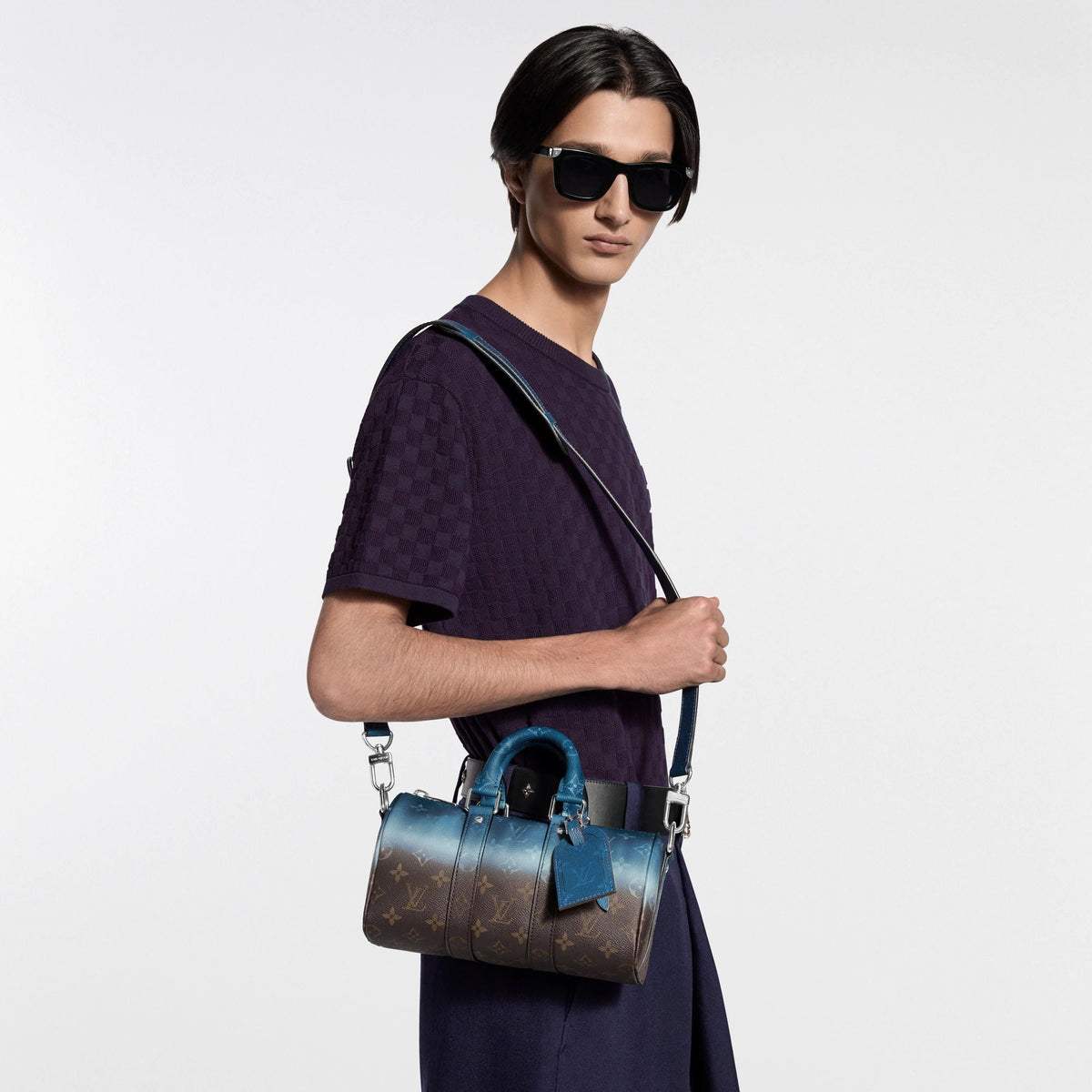 Blue Coated Canvas Travel Bag product image 5