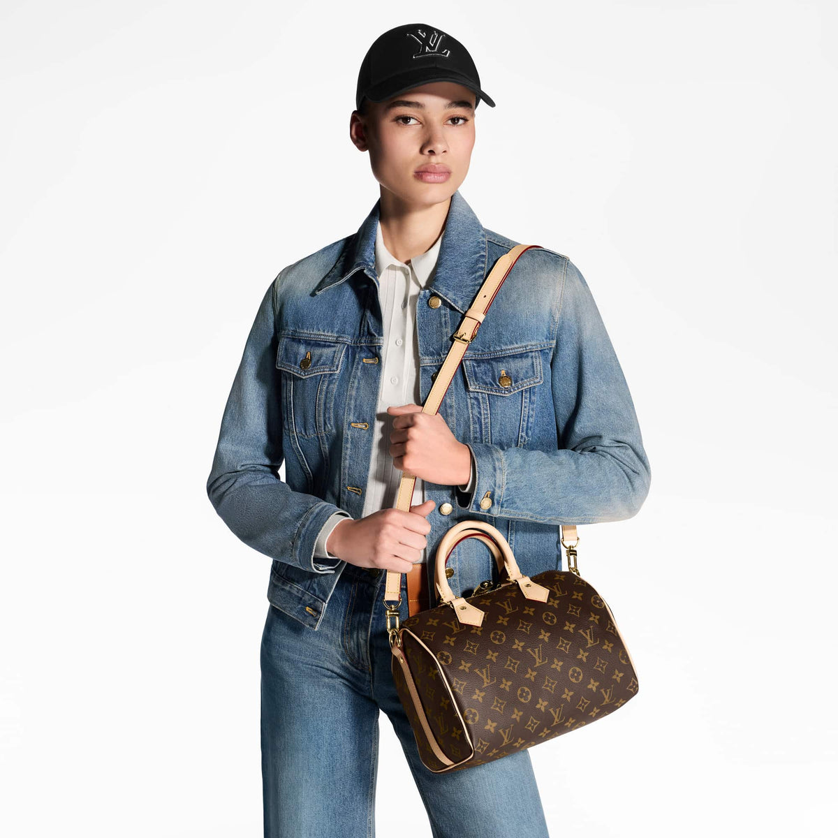 Speedy Bandoulière 25 Monogram Coated Canvas Handbag P01918 For Women