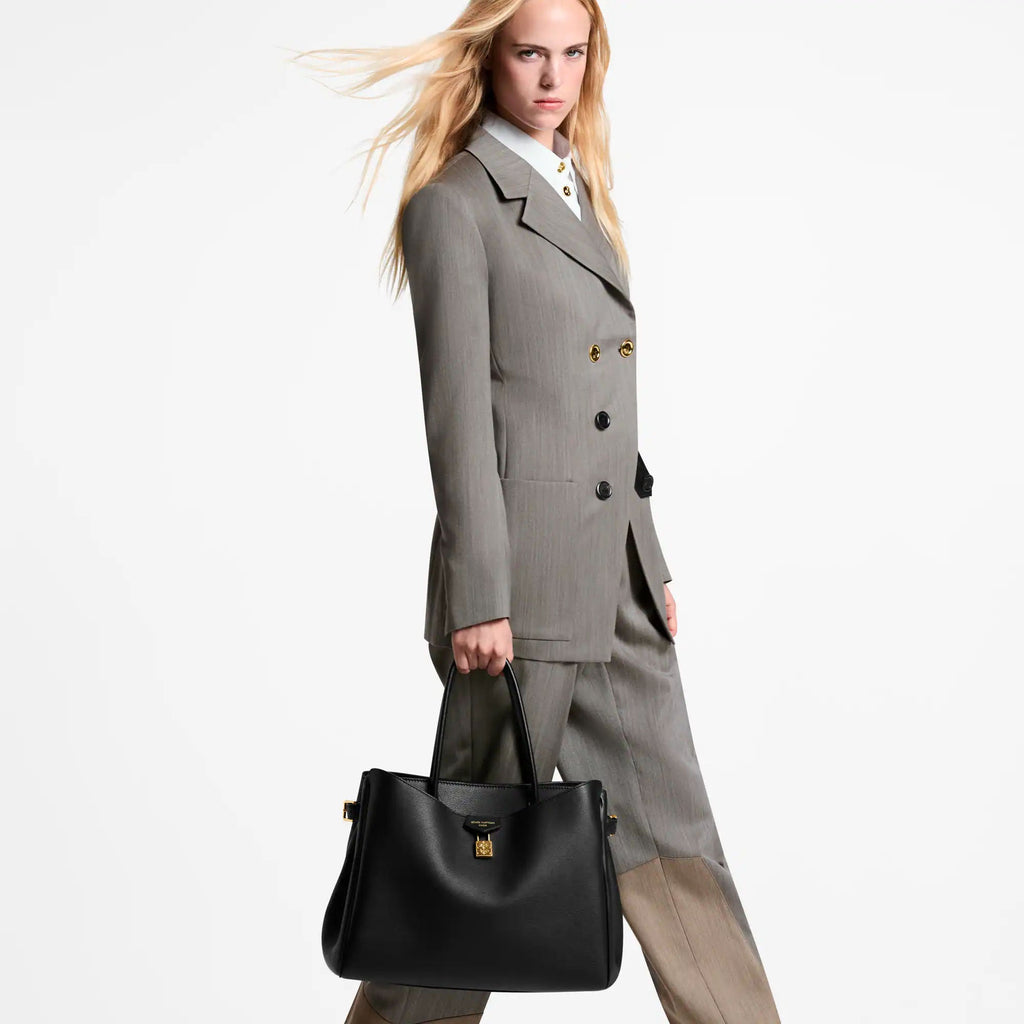 Vendome MM Black Calfskin Leather Tote Bag M26338 For Women