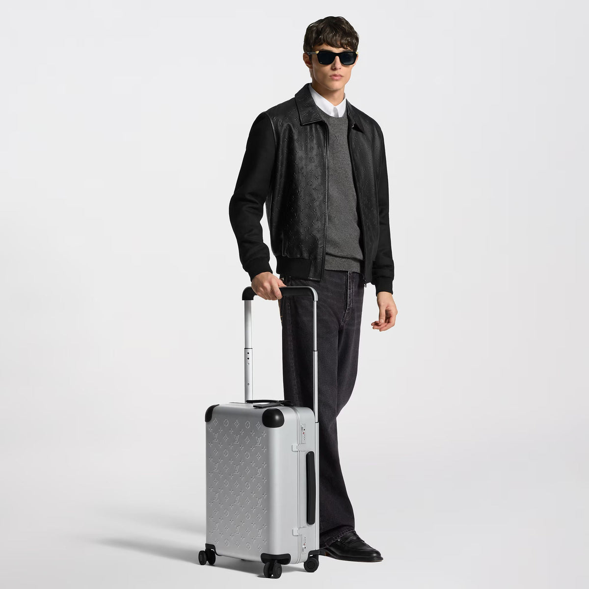 Black Luggage product image 28